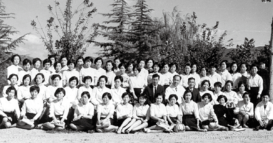 교복시절 단체사진 (1967)